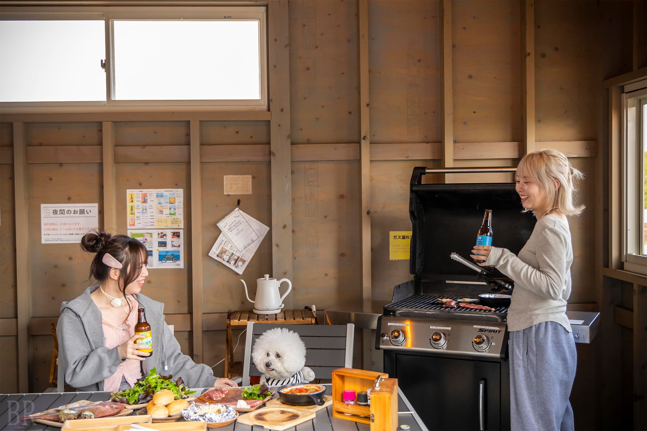 専用BBQスペースで愛犬と食事